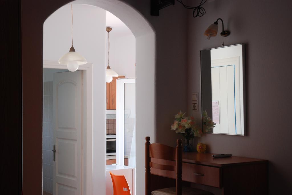 Pension Katerina Studios Tourlos Luaran gambar